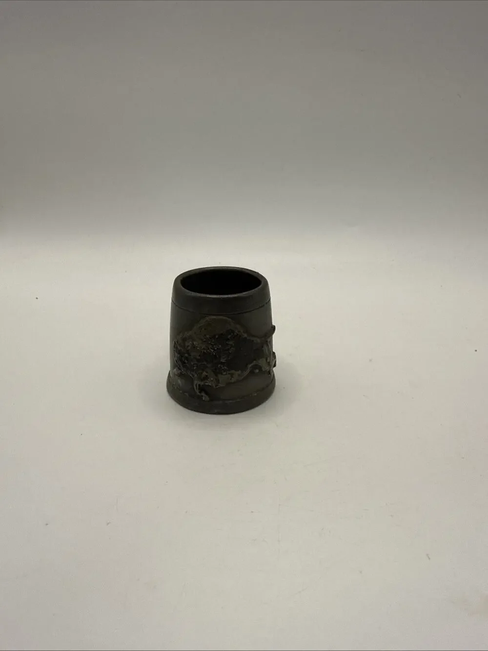 Vintage Pewter Miniature Tankard Mug Raised Hunting Dog Animal Scene Collectible